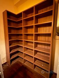 Libreria angolare