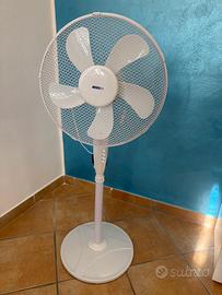 Ventilatore con pedistallo e timer