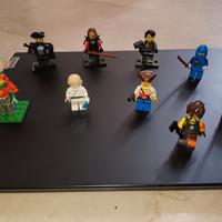 9 Figures Lego 