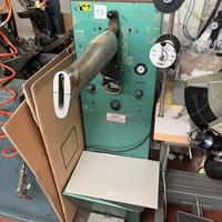 macchina stira gambali