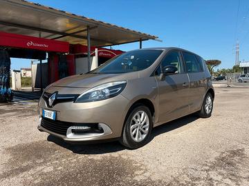 Renault Scenic Scénic XMod dCi 110 CV Start&Stop E