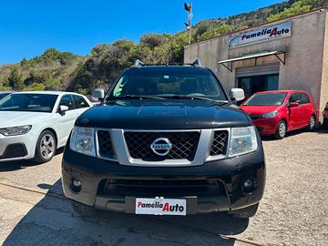 Nissan Navara 2.5 dCi 190CV Double Cab - 2015