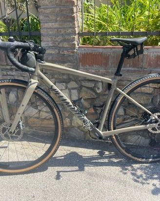 Gravel Diverge Specialized