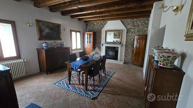 CASA SEMINDIPENDENTE A PIEVE DI SOLIGO