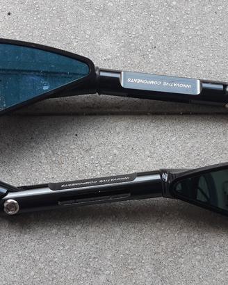 Specchietti originali Rizoma Tomok SX danneggiato