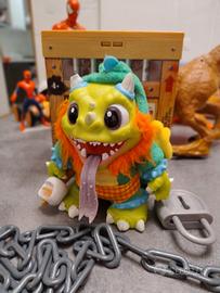 CRATE CREATURES SURPRISE SIZZLE