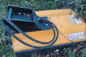 Trincia per escavatore