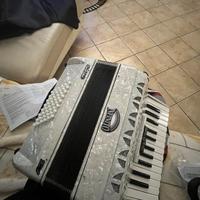 Fisarmonica 48 bassi