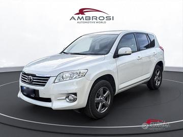 TOYOTA RAV4 D-4D 150 CV Lounge - PER OPERATORI D