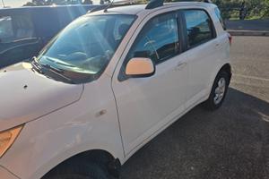 Daihatsu terios