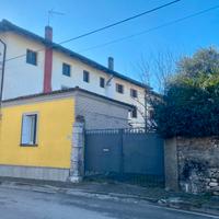 Ampia villetta con giardino a Martignacco - privat