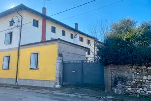 Ampia villetta con giardino a Martignacco - privat