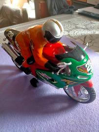 GRANDE MOTO DA CORSA GIOCATTOLO A FRIZIONE