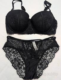 Completo lingerie Intimissimi Nero Sofia 4/C L