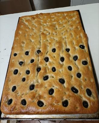 Pizzaiolo fornaio teglia padellino