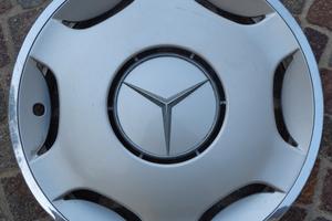 N. 3 borchie originali Mercedes W202 W124