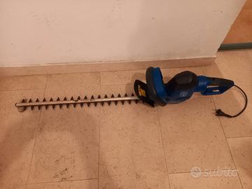 Taglia siepi elettrico LUX HS 710/60
