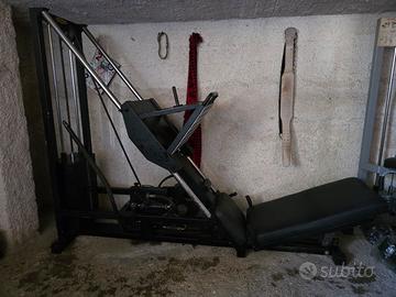 PRESSA 45° TECHNOGYM