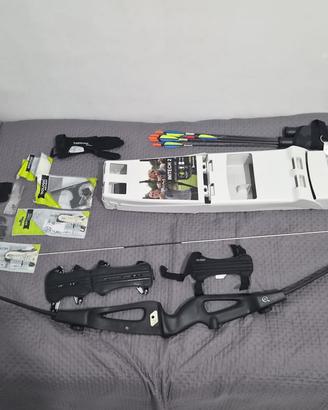 Arco ricurvo Geologic Initech 2 70" 28 lbs complet