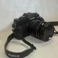 Fujifilm X-T30 - FUJINON XF18-55mm F2.8-4 R LM OIS
