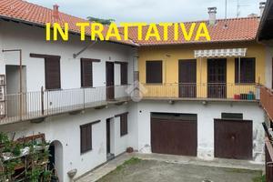 CASA DI CORTE A LONATE POZZOLO