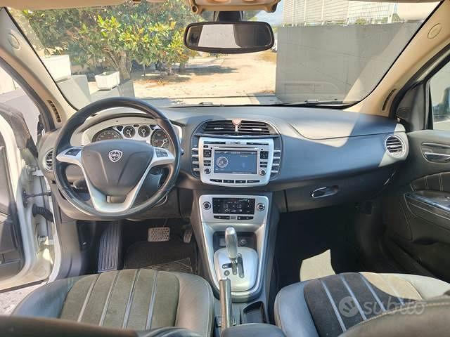 Dacia Delta 2010 photo 3