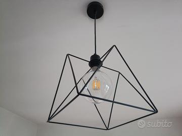 LAMPADARIO CON LUCE CALDA