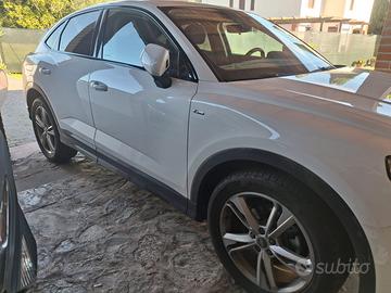 audi Q3 sport back S line nuovissima