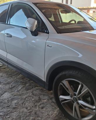 audi Q3 sport back S line nuovissima