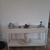 Consolle con piano in vetro ikea