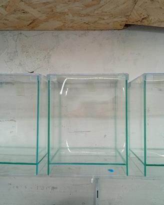 acquario con rialzino 20x20x25h 