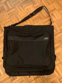 Borsa porta abiti Adidas edizione limitata