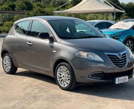 Lancia Ypsilon 1.2 69 CV 5 porte Gold