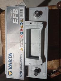 batteria per auto con start e stop 