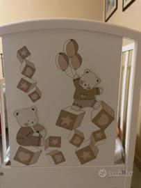 Lettino Mibb bambini bianco con 4 ruote 128x66