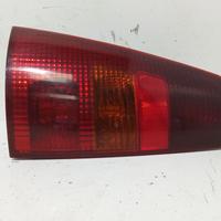 STOP FANALE POSTERIORE SINISTRO FORD Focus Berlina