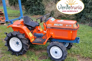 TRATTORE AGRICOLO USATO