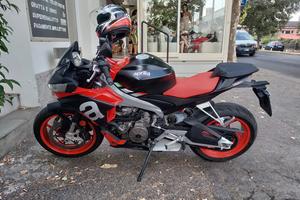 Aprilia Tuono 660