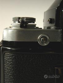 Nikon F2A con Photomic DP-11