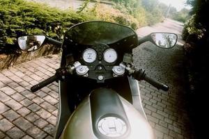 Moto Guzzi V 11 Le Mans - 2002