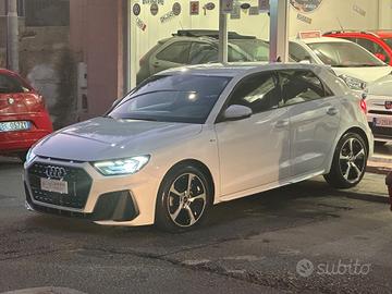 Audi A1 SPB 30 TFSI Identity Black