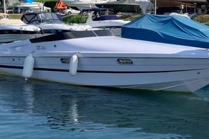 Tullio Abbate ELITE 32 piedi con 2 entrofuoribordo