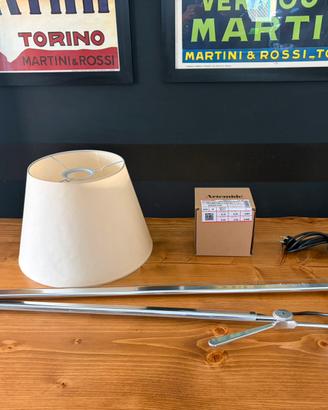 Artemide tolomeo mega con supporto  da parete