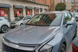 KIA SPORTAGE 2023 IN GARANZIA