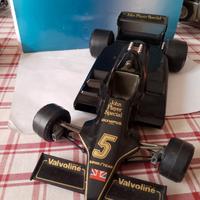 Collezione macchinina. 