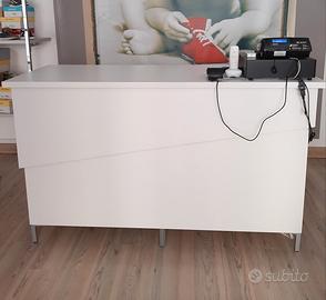 mobili arredamento negozio e casa 