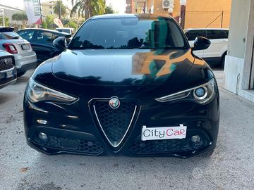 Alfa Romeo Stelvio 2.2 Turbodiesel 180 CV AT8 RWD 