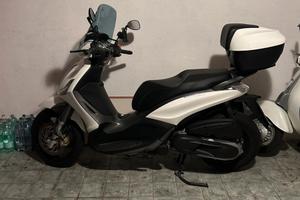 Beverly 350 Sport Touring ABS