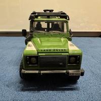 Bruder DEFENDER con rimorchio 