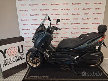 Yamaha X-Max 300 Tech max